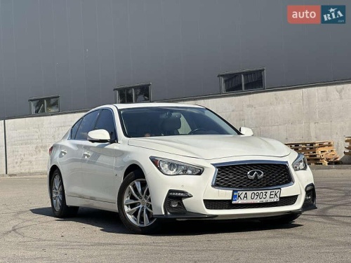 Infiniti Q50 2013