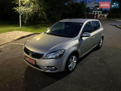 Kia Ceed 2010