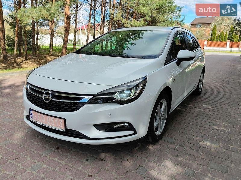 Opel Astra 2016