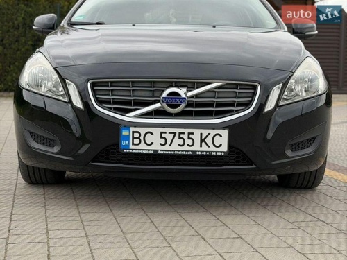 Volvo V60 2011
