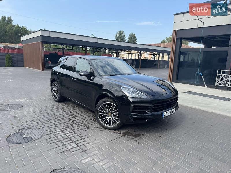 Porsche Cayenne 2020