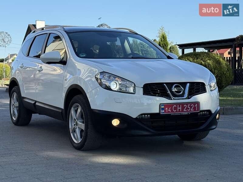 Nissan Qashqai+2 2012