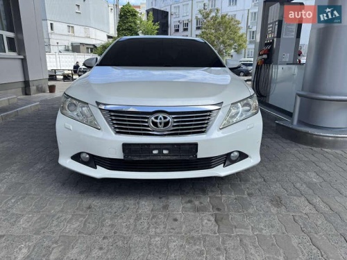 Toyota Camry 2012