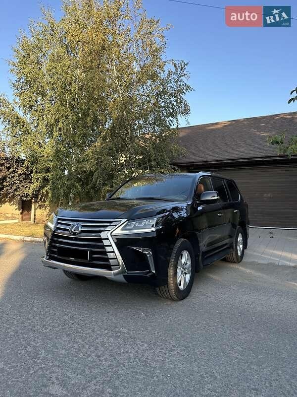Lexus LX 2017