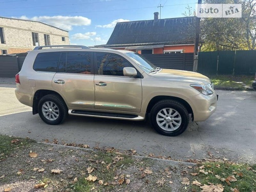 Lexus LX 2008