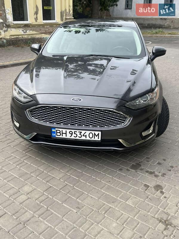 Ford Fusion 2017
