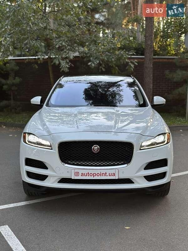 Jaguar F-Pace 2016