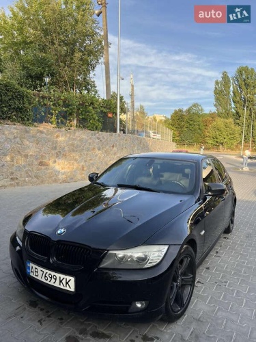 BMW 3 Series 2010