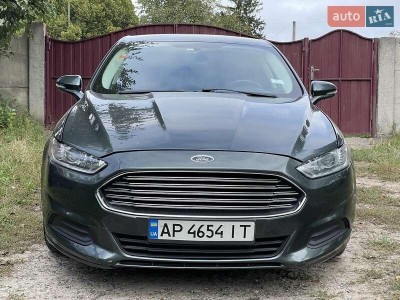 Ford Fusion 2015