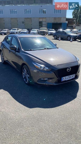 Mazda 3 2017