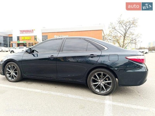 Toyota Camry 2014