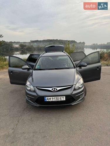 Hyundai i30 2011