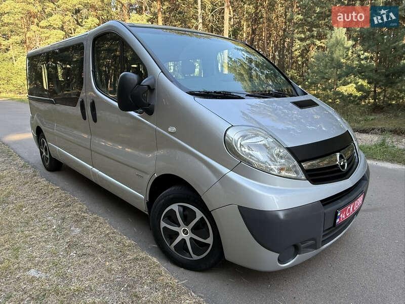 Opel Vivaro 2014