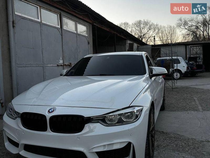 BMW 3 Series 2017