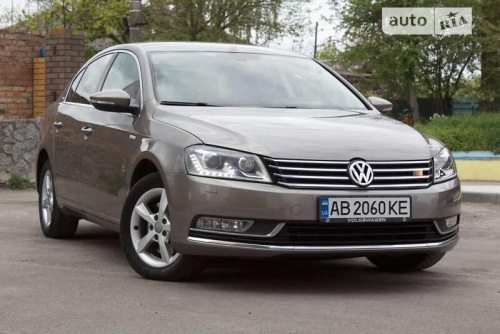 Volkswagen Passat 2011