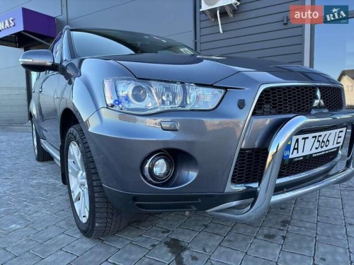 Mitsubishi Outlander 2010