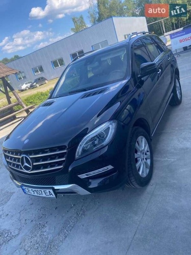 Mercedes-Benz M-Class 2012