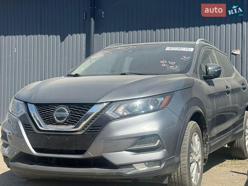 Nissan Rogue Sport 2021
