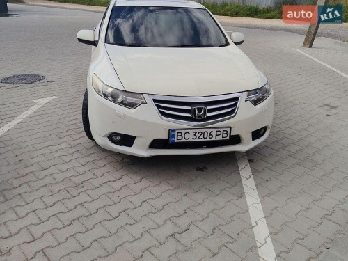 Honda Accord 2011