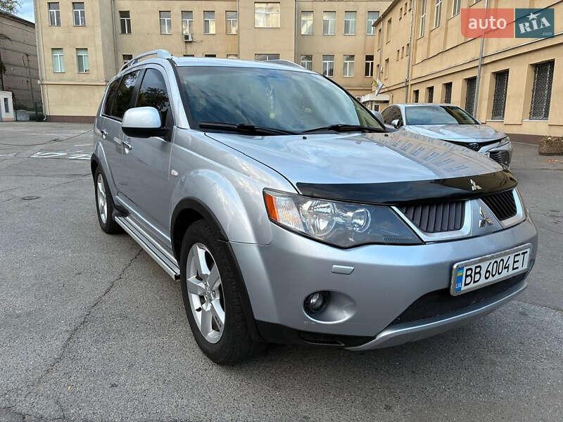 Mitsubishi Outlander 2008