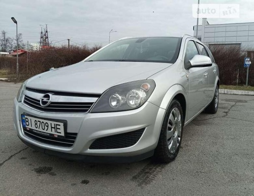 Opel Astra 2010