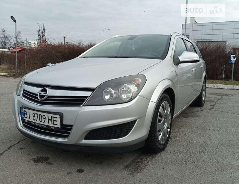 Opel Astra 2010