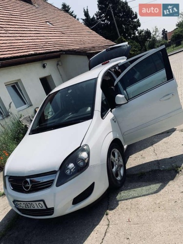 Opel Zafira 2010