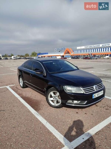 Volkswagen Passat 2011