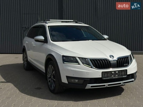 Skoda Octavia Scout 2019