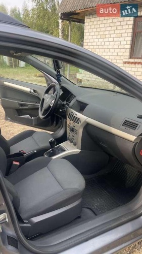 Opel Astra 2007