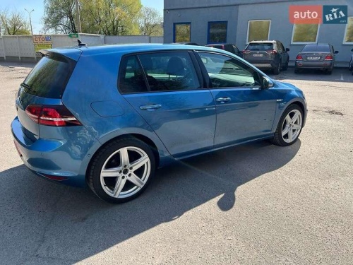 Volkswagen e-Golf 2015