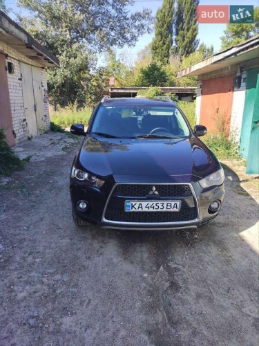 Mitsubishi Outlander 2010