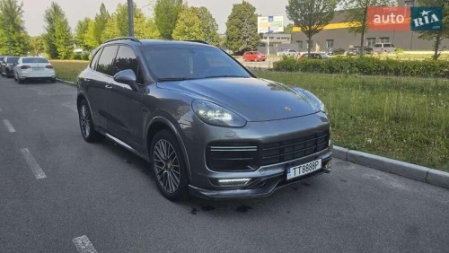 Porsche Cayenne 2016