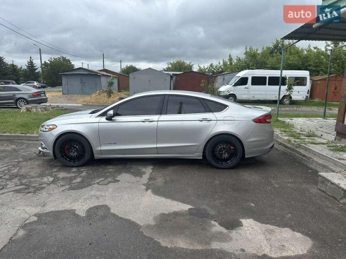 Ford Fusion 2017