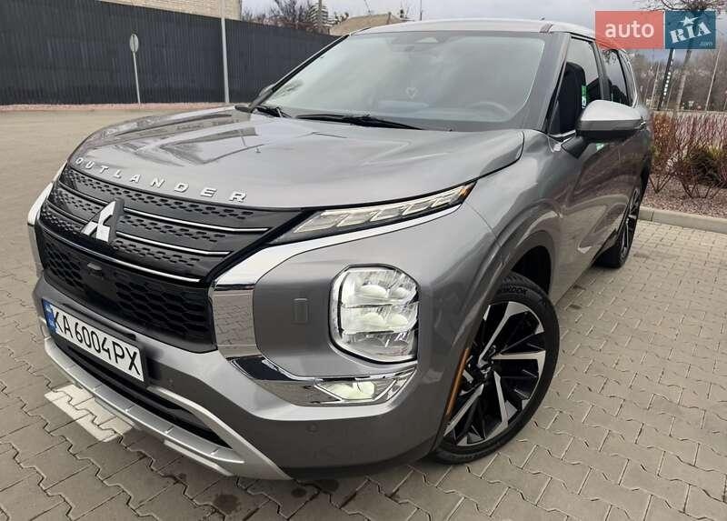 Mitsubishi Outlander 2021