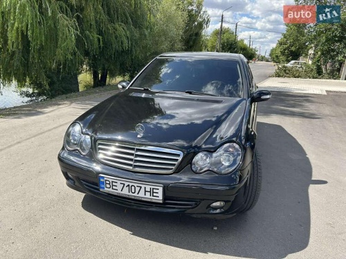 Mercedes-Benz C-Class 2007