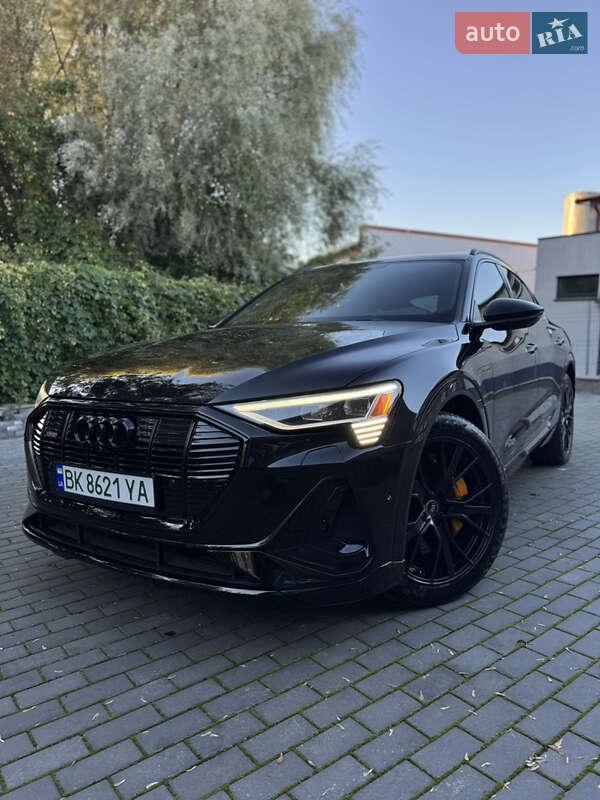 Audi e-tron Sportback 2022