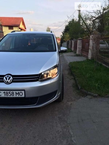 Volkswagen Touran 2013