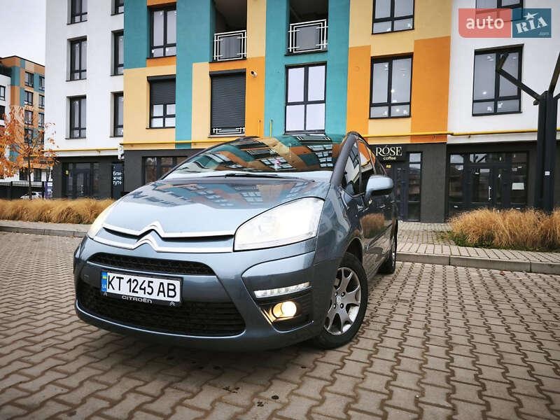 Citroen Grand C4 Picasso 2011