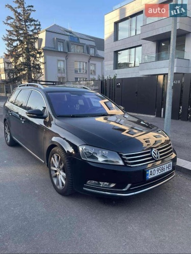 Volkswagen Passat 2011