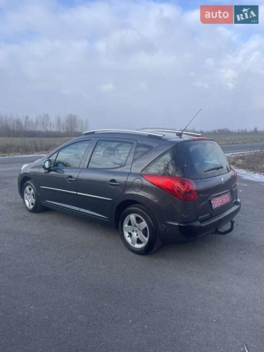 Peugeot 207 2010