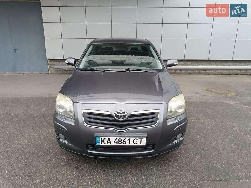 Toyota Avensis 2008