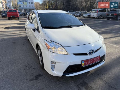 Toyota Prius 2012