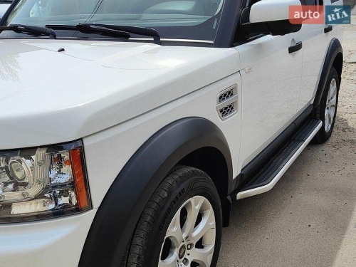 Land Rover Discovery 2013