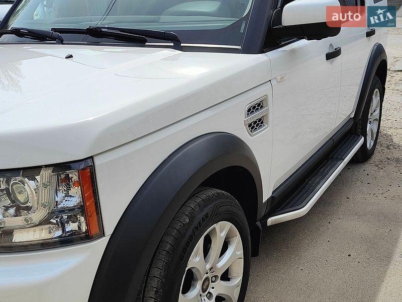 Land Rover Discovery 2013