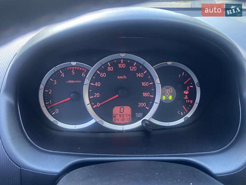 Mitsubishi L 200 2011