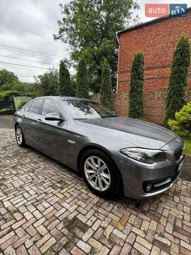 BMW 5 Series 2016