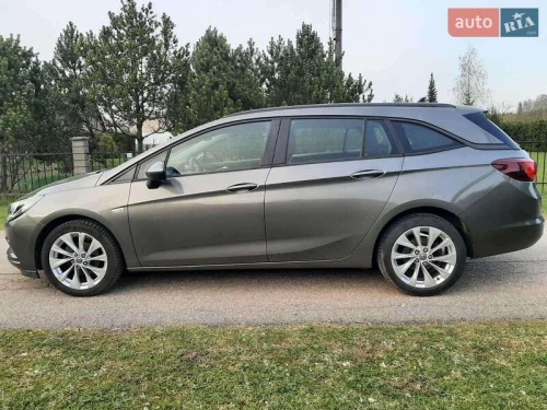 Opel Astra 2019
