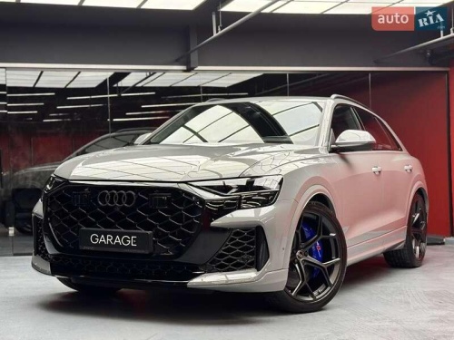 Audi RS Q8 2025