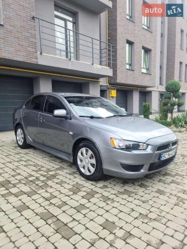 Mitsubishi Lancer 2014